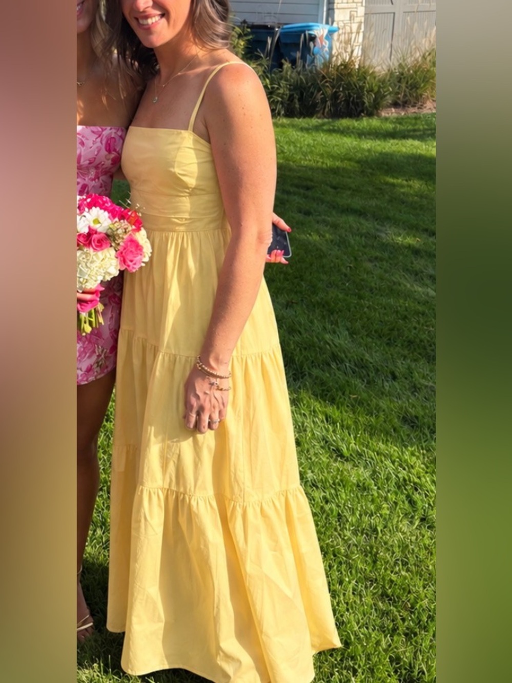LUXELY  
Midi Dress - Yellow. Size 14